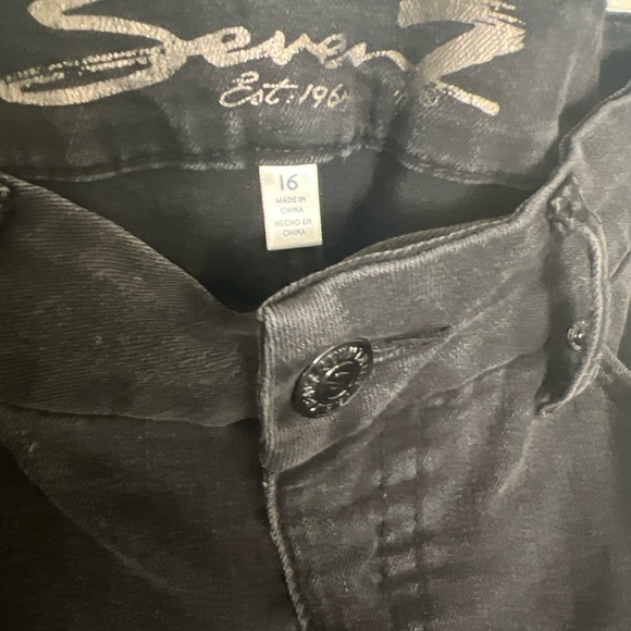 Seven for all mankind black ripped tummyless high rise jeans size 16 - Picture 6 of 9